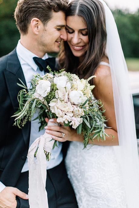 beautiful-wedding-germany-white-green-hues_03