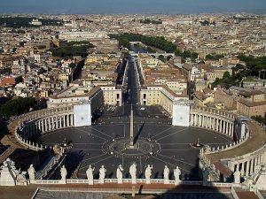 When Was St Peter’s Square Built?