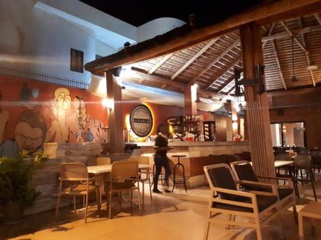 Thirsty Thursdays: Top 5 Bars in Benin Thirsty Thursdays: Top 5 Bars in Benin