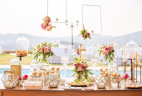 Romantic wedding with gold and peach details | Ourania & Jack romantic-wedding-gold-peach-details_11