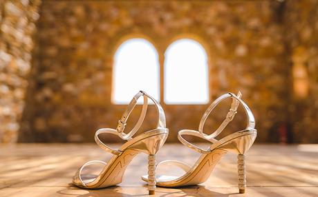 Romantic wedding with gold and peach details | Ourania & Jack romantic-wedding-gold-peach-details_05