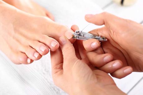 Top10 Awesome and Amazing Tips to have Pretty Toenails