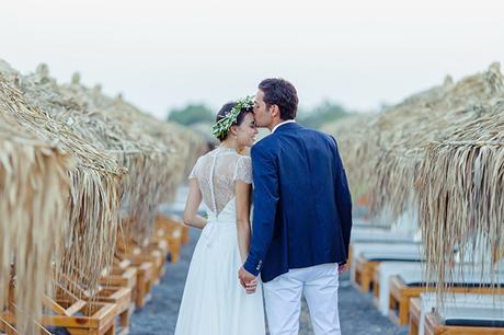 beautiful-beach-wedding-santorini_02