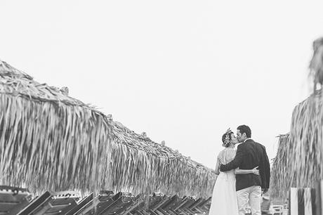 beautiful-beach-wedding-santorini_17