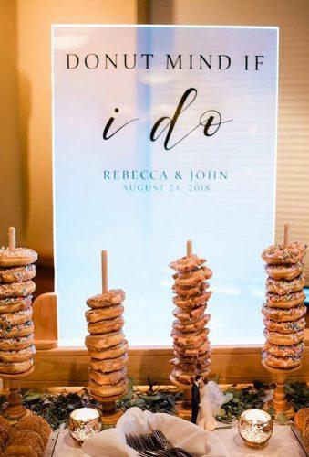 donut wedding decor trend donuts display capturinggodscreations photos
