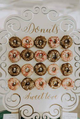 donut wedding decor trend small donuts board spkdekor