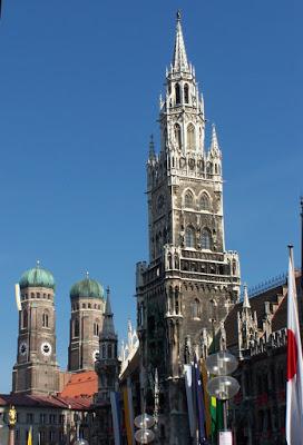 Grand Circle River Tour 13:  München   [Sky Watch Friday]