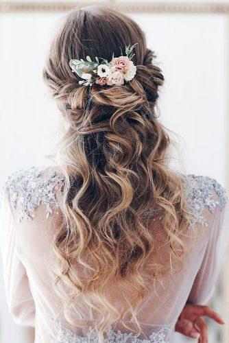 bohemian wedding hairstyles half up half down airy long curls and flowers serenitywedding