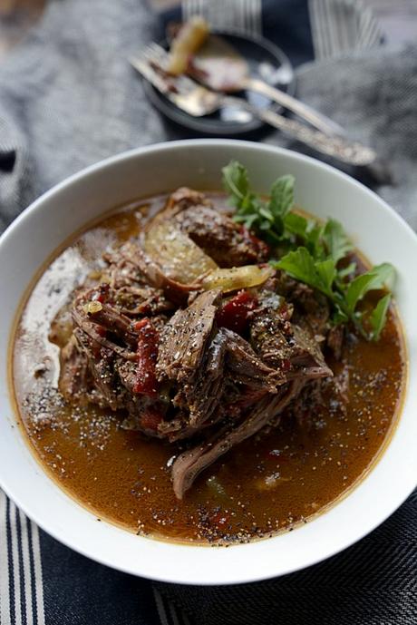 slow cooker colorado cowboy pot roast