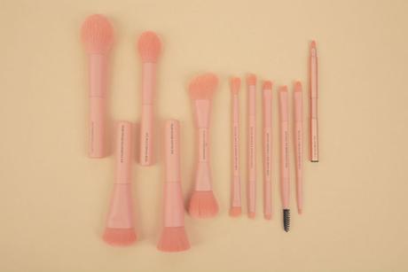 The Dreamy 3CE Makeup Brushes