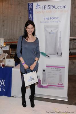 Mariana Klaveno at On The Go Beauty Mother’s Day Celebration