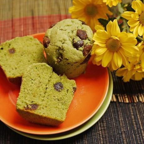 Green Tea Cupcakes with Red Bean Paste