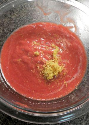 Gelatin-free Strawberry & Lemon Panna Cotta - Add lemon zest