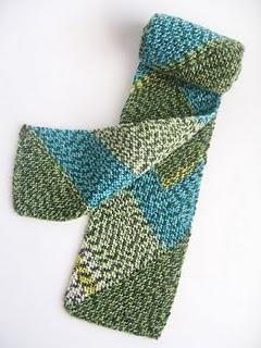 Multidirectional Diagonal Scarf