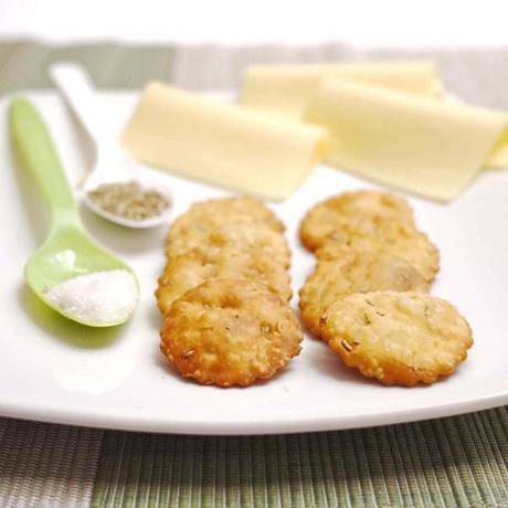 Fried Shallot and Rosemary Crackers