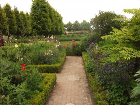 Upwaltham Barns, Sussex – A National Garden Scheme garden