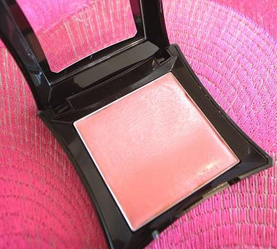 Illamasqua Cream Blush Lies - My HG Highlighter