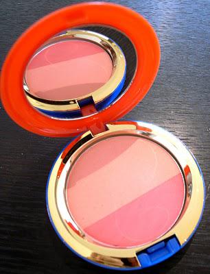 MAC Wonder Woman Mighty Aphrodite Powder Blush