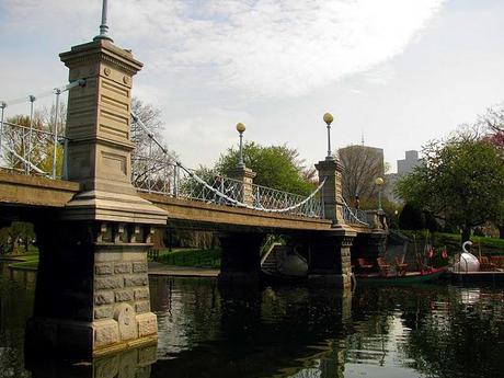 pedestrian bridge at boston's public garden
