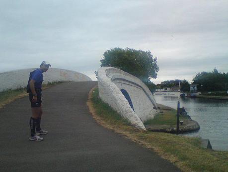 Grand Union Canal Run - Supporting and following the best race in the UK