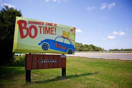 Bojangles retro car billboard