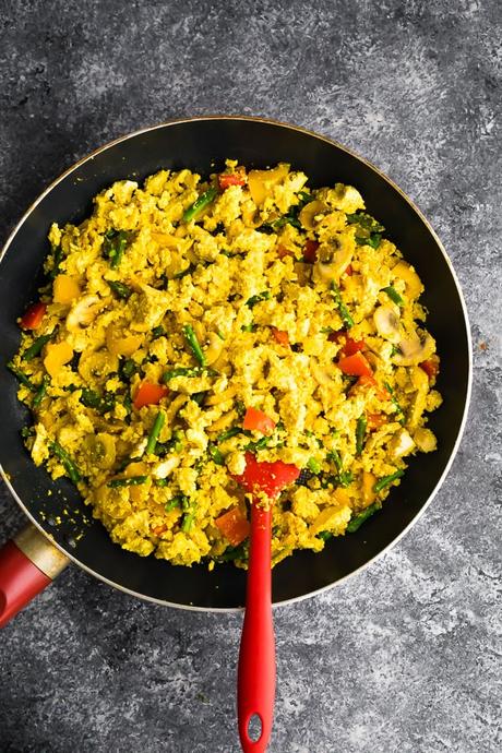 tofu scramble in frying pan