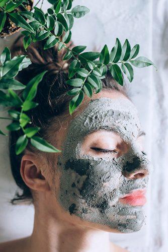 wedding beauty plan clay face skin mask helloglowblog