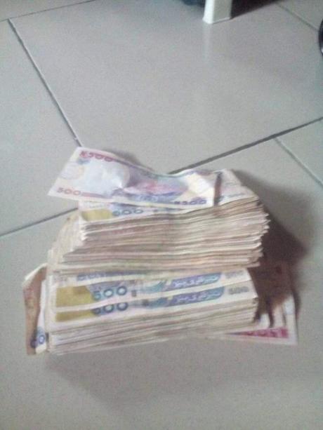 Man shot dead by armed robbers after the wife showed on Facebook wads of cash( photos)