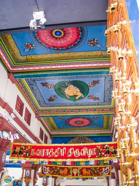 Here’s Why You Should Visit Sri Mariamman Temple, Singapore