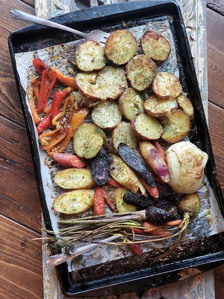 oven roasted garlic and herb veggies