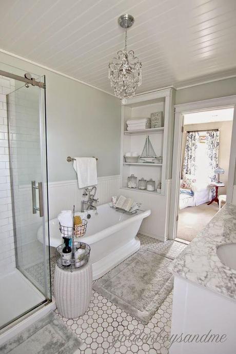 Master Bathroom Ideas with Claw-Foot Tub