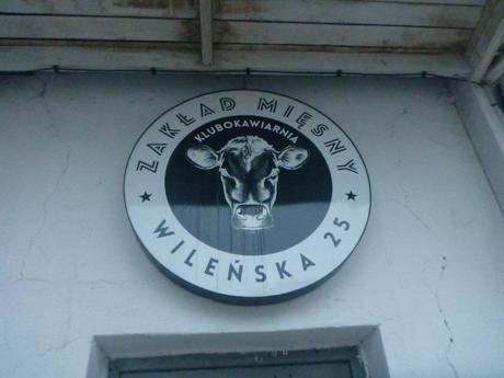 Piątkowe Picie: Exploring The Bars and Cafes of Nowa Praga, Warsaw’s Coolest District Piątkowe Picie: Exploring The Bars and Cafes of Nowa Praga, Warsaw’s Coolest District