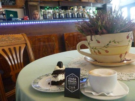 Piątkowe Picie: Exploring The Bars and Cafes of Nowa Praga, Warsaw’s Coolest District Piątkowe Picie: Exploring The Bars and Cafes of Nowa Praga, Warsaw’s Coolest District