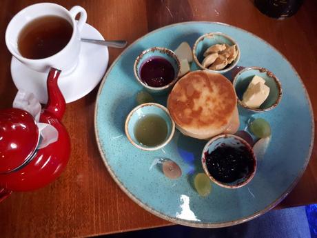 Piątkowe Picie: Exploring The Bars and Cafes of Nowa Praga, Warsaw’s Coolest District Breakfast at Centrum Zarządzania Światem