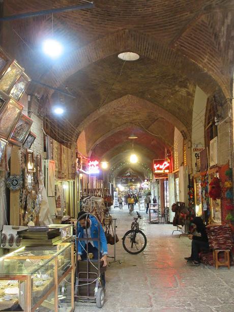 Travel Guide: Isfahan, Iran