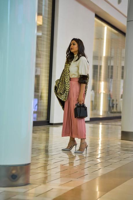 how to wear skirts in winter, dc blogger, fashion, leopard fur coat, j crew skirt. valentino rockstud pumps. street style, fur style, myriad musings, saumya shiohare