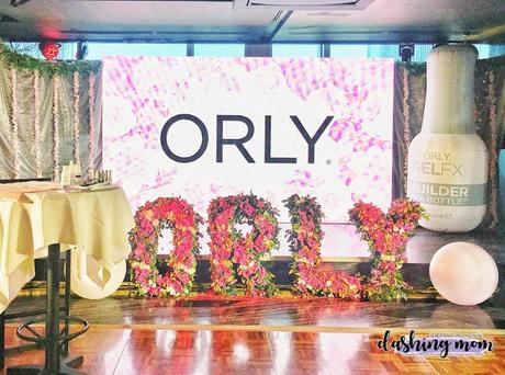 Orly Builder stage design