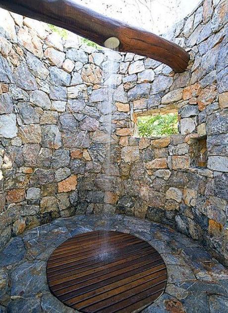Stone Outdoor Shower Ideas - Harptimes.com