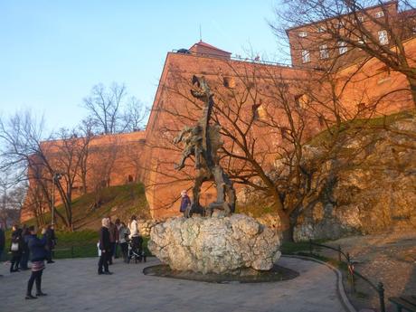 Dziwaczne Odkrycia: Kraków’s City Symbol, the Dragon Dziwaczne Odkrycia: Kraków's City Symbol, the Dragon