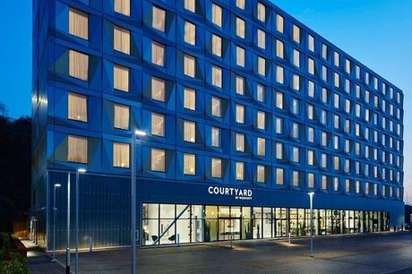 Courtyard by Marriott Luton Airport, Airport Way, Luton