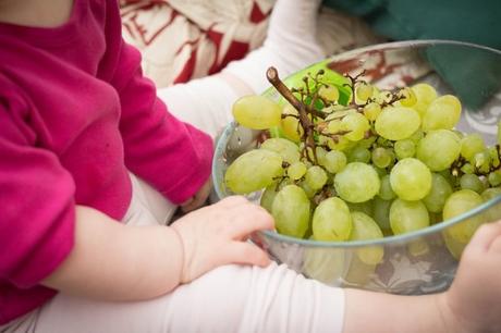 When it comes to grapes, many Moms have this query: Can I give my baby grapes? Read on to find out when and how to feed your baby this yummy fruit.