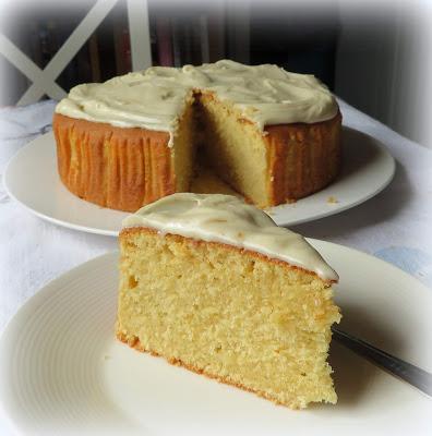 Vanilla & Cardamom Cake