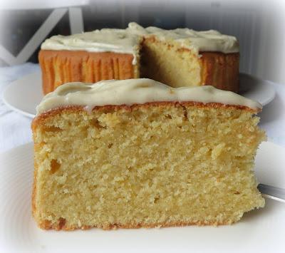 Vanilla & Cardamom Cake