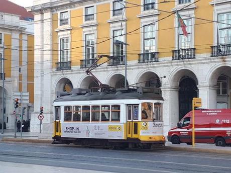 Backpacking in Portugal: Touring Lisbon Backpacking in Portugal: Touring Lisbon
