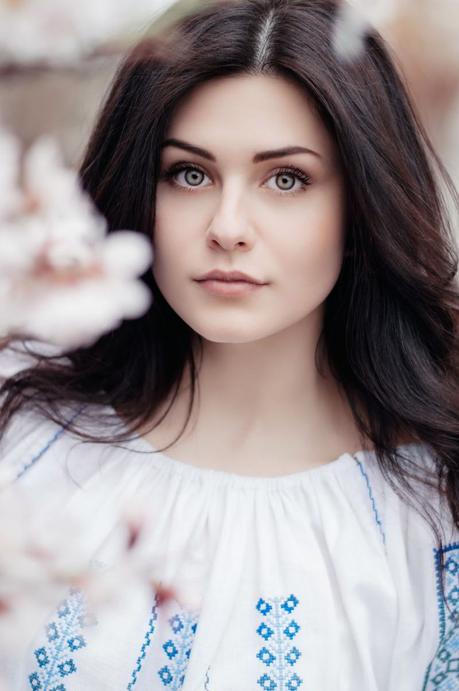 How To Grow Your Eyebrows Back Fast Paperblog