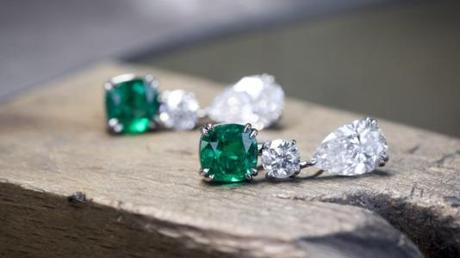 5 Most Luxurious Jewelry Brands In Europe! 5 Most Luxurious Jewelry Brands In Europe!