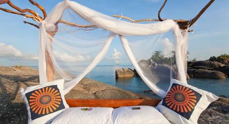 Star bed by the lakeshore at Nkwichi, Lake Malawi