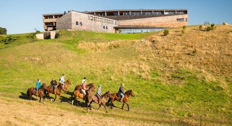 Enchanting Travels Chile Tours TierraChiloé_fachadanocturna_NSaieh