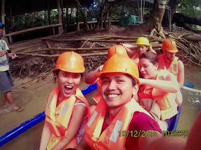 Going inside the underground river