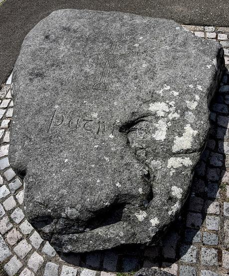 Dziwaczne Odkrycia: 17 Things You Didn’t Know About Saint Patrick (Święty Patryk) Dziwaczne Odkrycia: 17 Things You Didn’t Know About Saint Patrick (Święty Patryk)